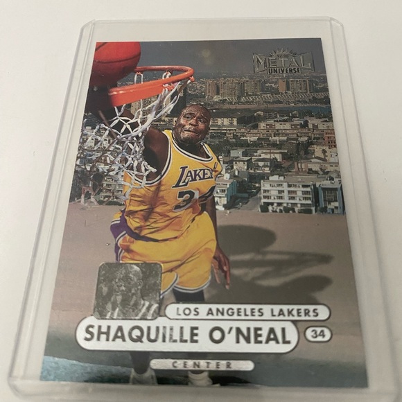 Shaquille O'Neal Basketball Trading Card - Yellow and Purple - Picture 2 of 3
